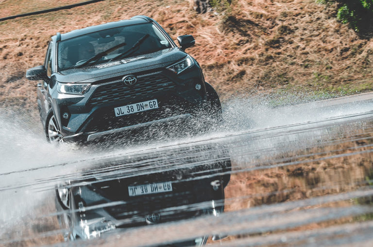 AND THE 2020 SOUTH AFRICAN CAR OF THE YEAR IS... Motor Magazine